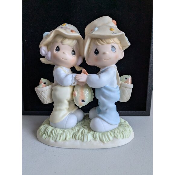 Precious Moments Figurine O-Fish-Aly Friends For A Lifetime By Enesco - Picture 9 of 12